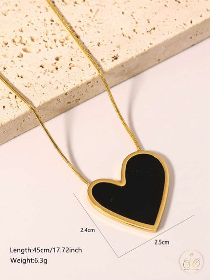Elegant 18K Goldplated Stainless Steel Acrylic Black Heart Pendant Necklace - SeoulChic.store