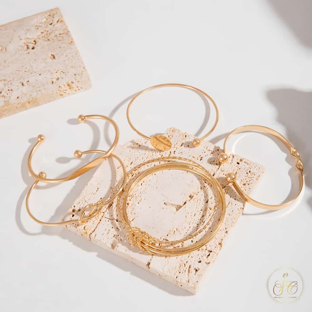 Premium 5Piece 18K Goldplated Bracelet Set - SeoulChic.store
