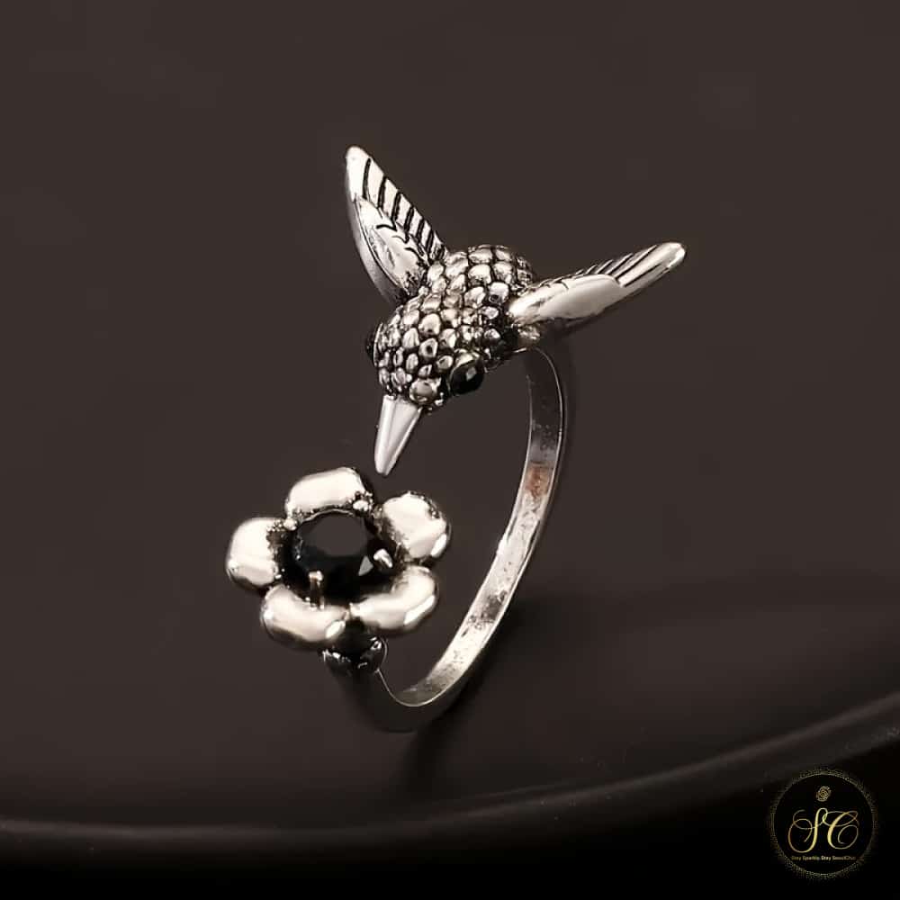 Luxury Bohemian Retro Style Hummingbird Floral Design Ring - SeoulChic.store