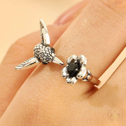 Luxury Bohemian Retro Style Hummingbird Floral Design Ring - SeoulChic.store