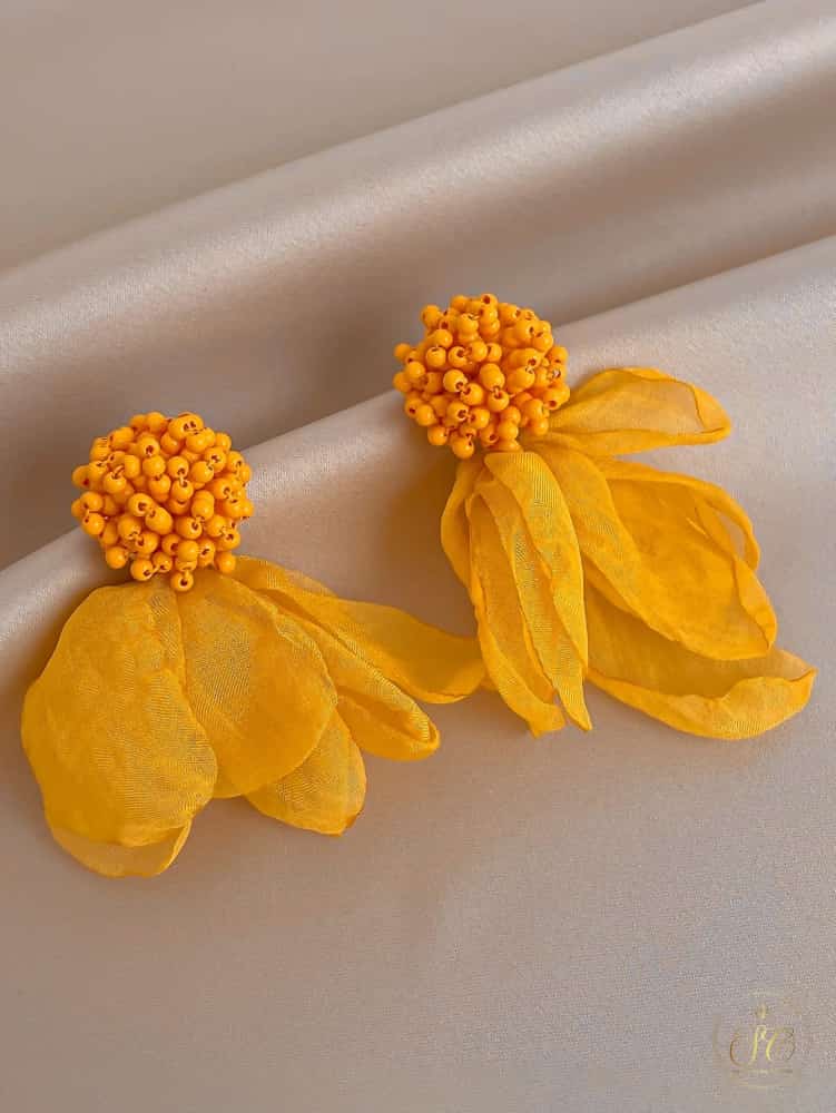 Classic Charming Bead Decor Flower Earrings - SeoulChic.store