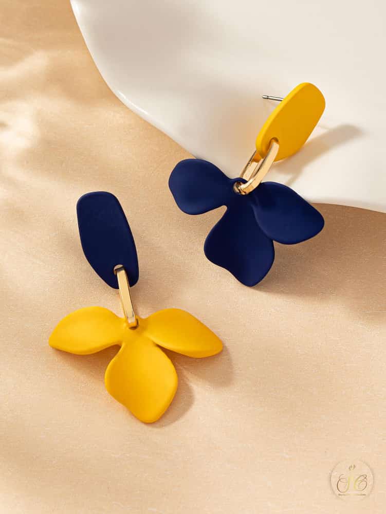 Signature Charming Floral Earrings - SeoulChic.store