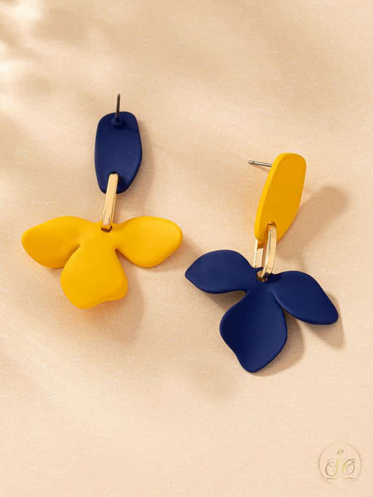 Signature Charming Floral Earrings - SeoulChic.store