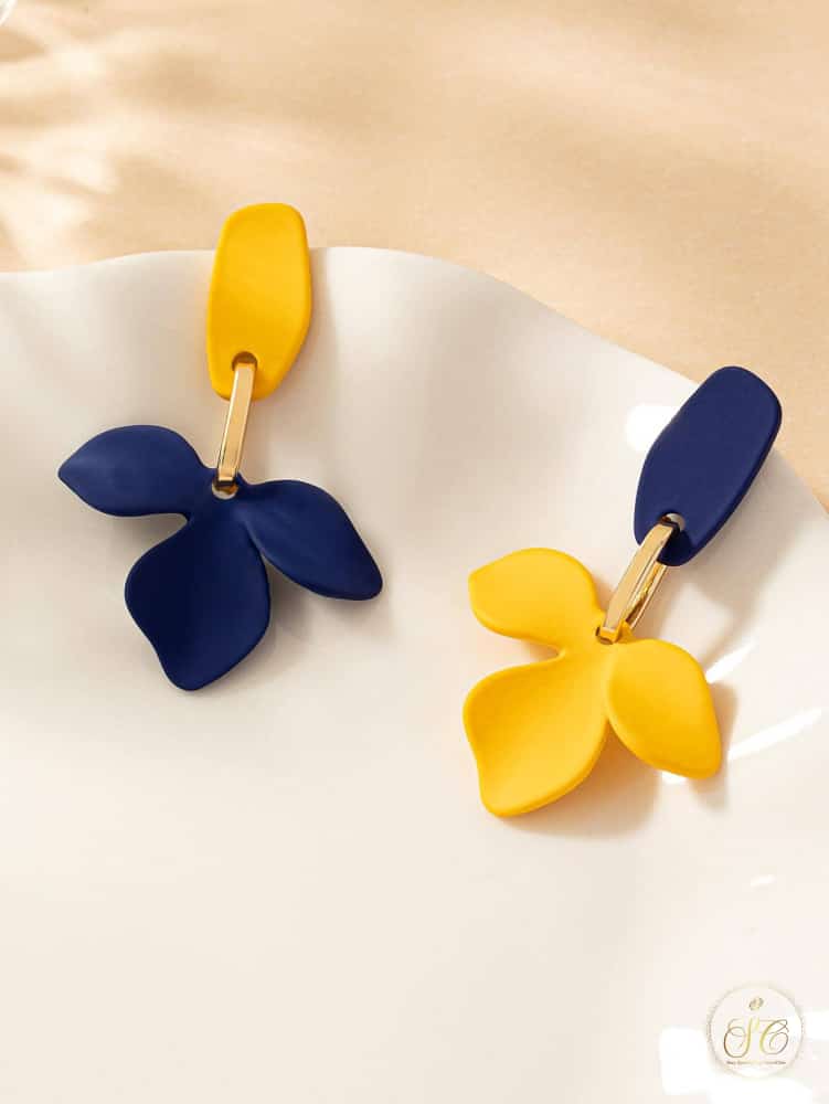 Signature Charming Floral Earrings - SeoulChic.store