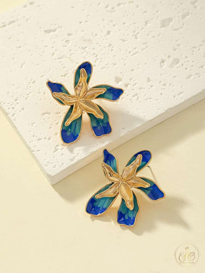 Refined Charming Flower Earrings - SeoulChic.store