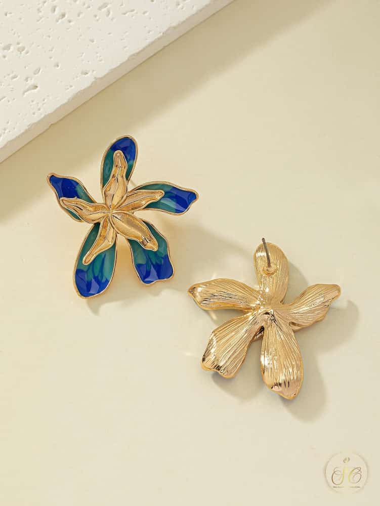 Refined Charming Flower Earrings - SeoulChic.store