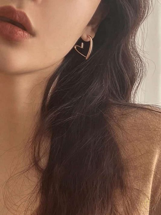 Signature Chic Liquid Metal Heartshaped Earrings - SeoulChic.store
