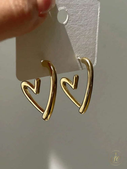Signature Chic Liquid Metal Heartshaped Earrings - SeoulChic.store