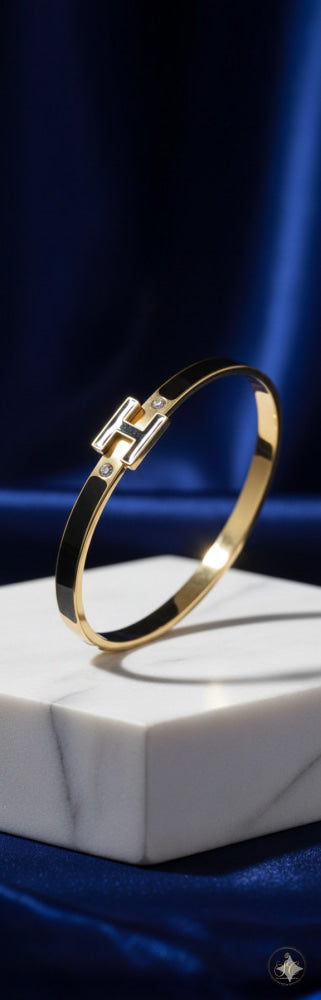 Classic Elegant Gold Plated And Black Letter Bracelet - SeoulChic.store