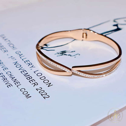 Modern Classic Luminous Cubic Zirconia Bracelet - SeoulChic.store