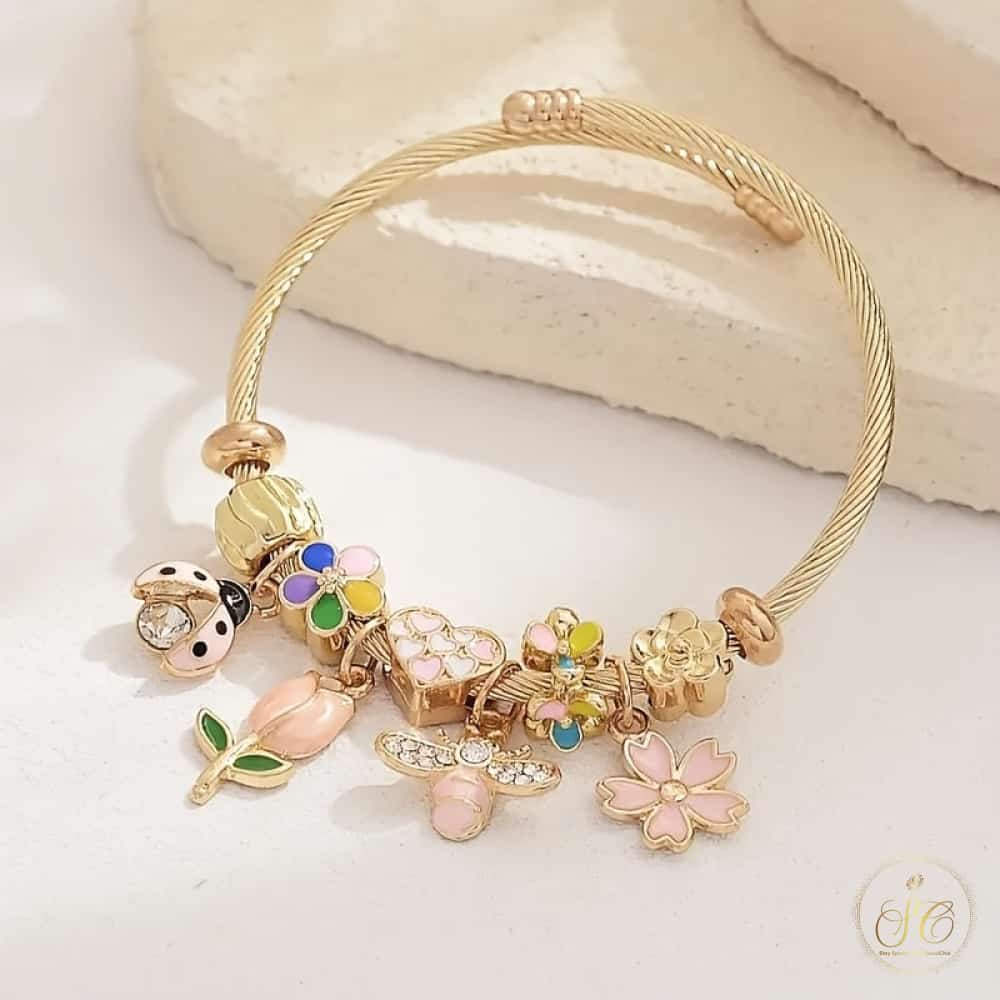 Premium Elegant Butterfly Bees Flowers Golden Tone Bracelet - SeoulChic.store