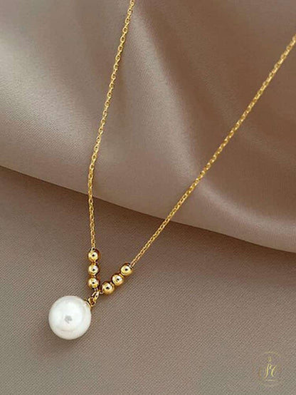 Luxury Elegant Faux Pearl Decor Necklace - SeoulChic.store