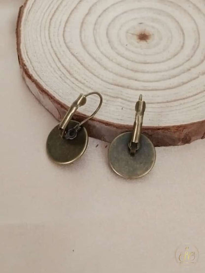 Signature Elegant Flower Detail Copper Earrings - SeoulChic.store