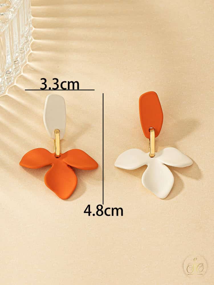 Refined Elegant Flower Earrings - SeoulChic.store