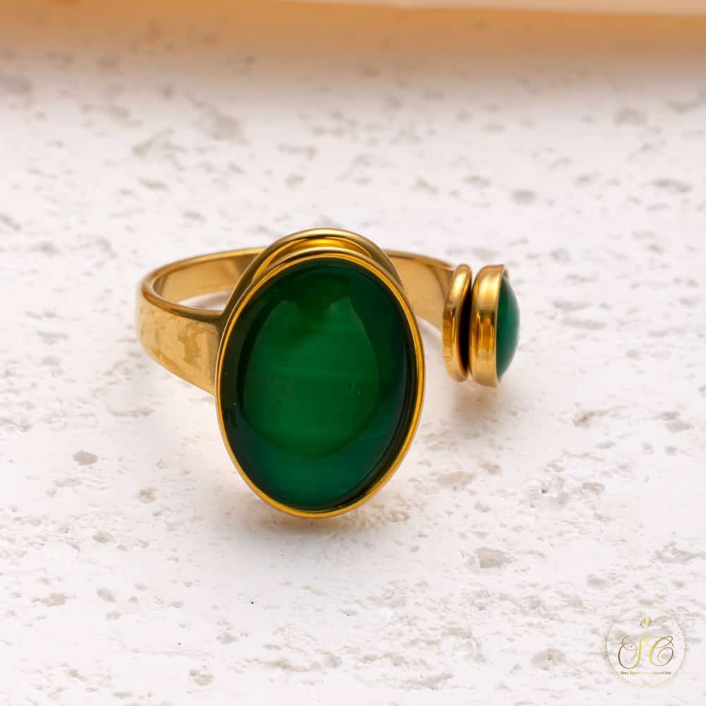 Timeless Elegant Green Cubic Zirconia Stone Ring - SeoulChic.store