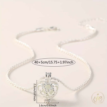 Refined Elegant Heart Shaped Luminous Gold Pendant Necklace - SeoulChic.store