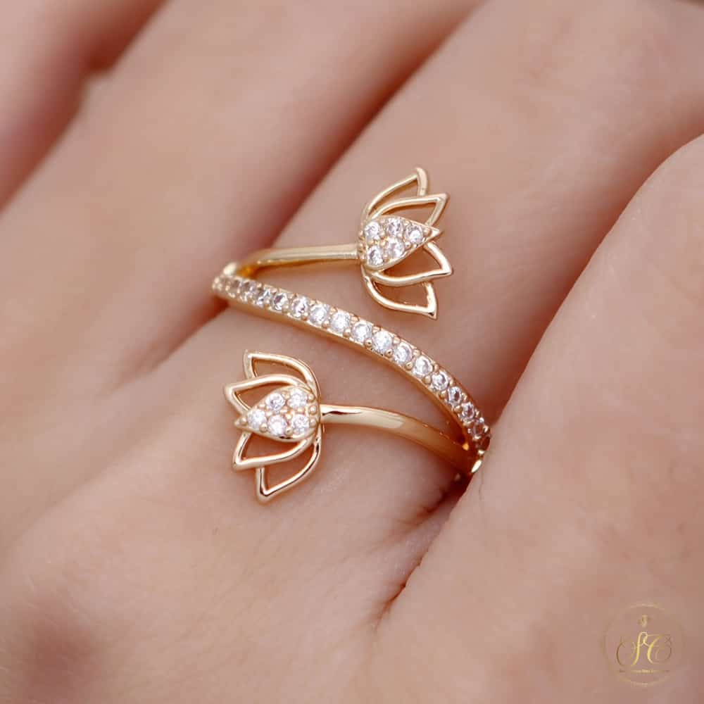 Graceful Elegant Lady Charm Lotus Flower Synthetic Zirconia Ring - SeoulChic.store