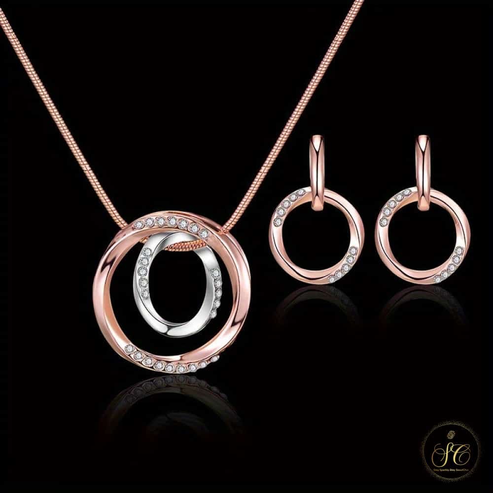 Classic Elegant Mobius Band Pendant Jewelry Set - SeoulChic.store