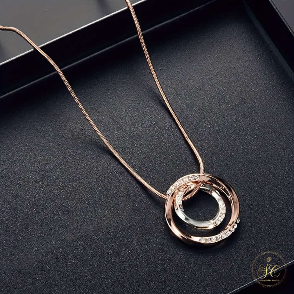 Classic Elegant Mobius Band Pendant Jewelry Set - SeoulChic.store
