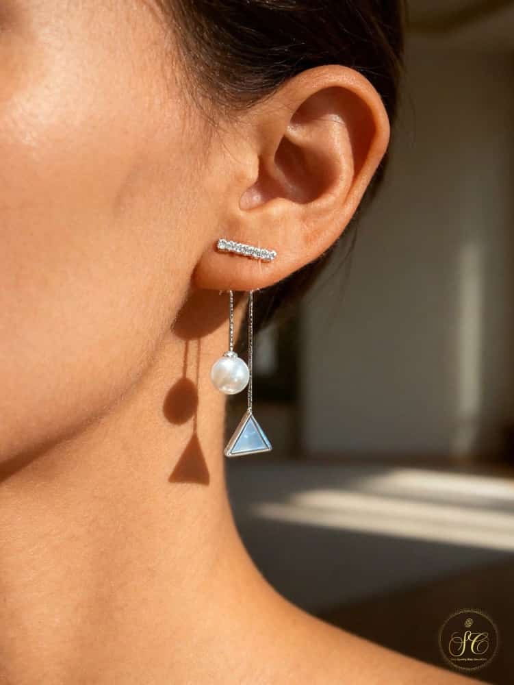 Classic Elegant Triangle Pendant Faux Pearl Earrings - SeoulChic.store
