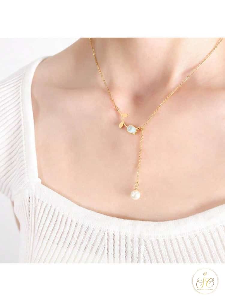 Signature Elegant White Seashell Rose Baroque Faux Pearl And Tassel Necklace - SeoulChic.store