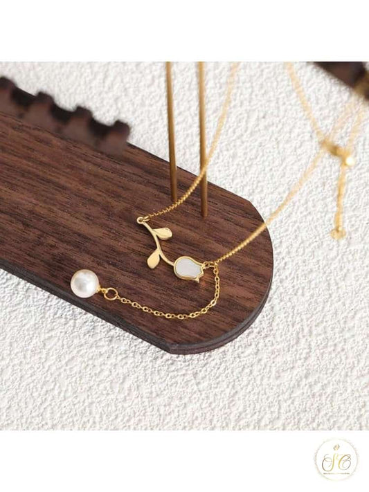 Signature Elegant White Seashell Rose Baroque Faux Pearl And Tassel Necklace - SeoulChic.store