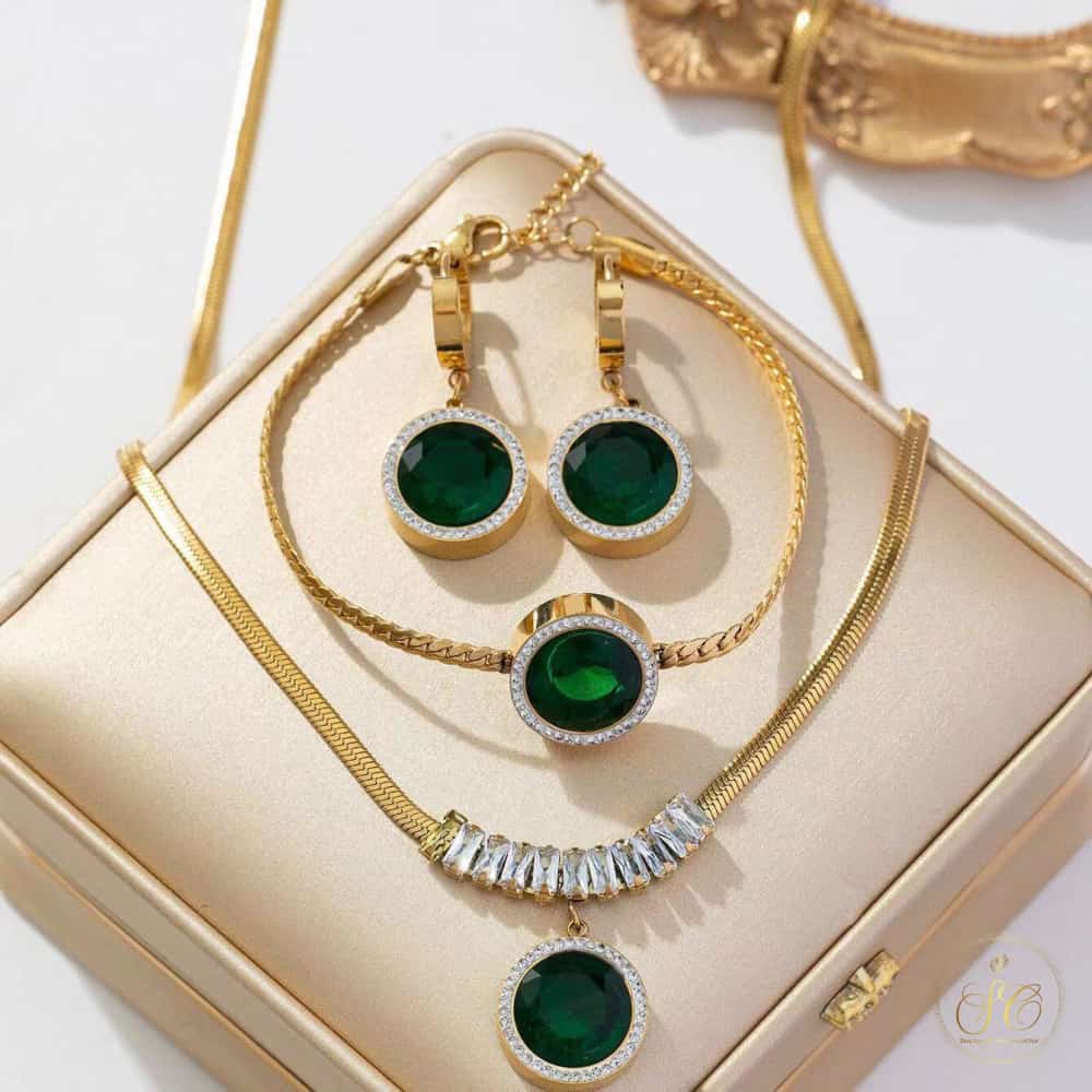 Chic Emerald Cubic Synthetic Zirconia Pendant Jewelry Set - SeoulChic.store