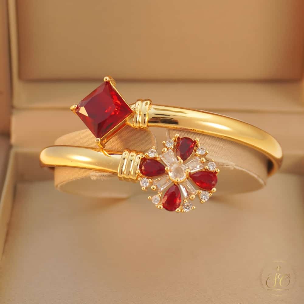 Chic Luxury Vintage Gold And Red Stone Bracelet - SeoulChic.store