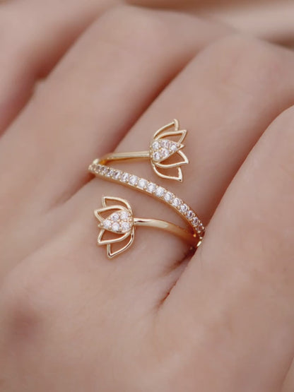 Graceful Elegant Lady Charm Lotus Flower Synthetic Zirconia Ring