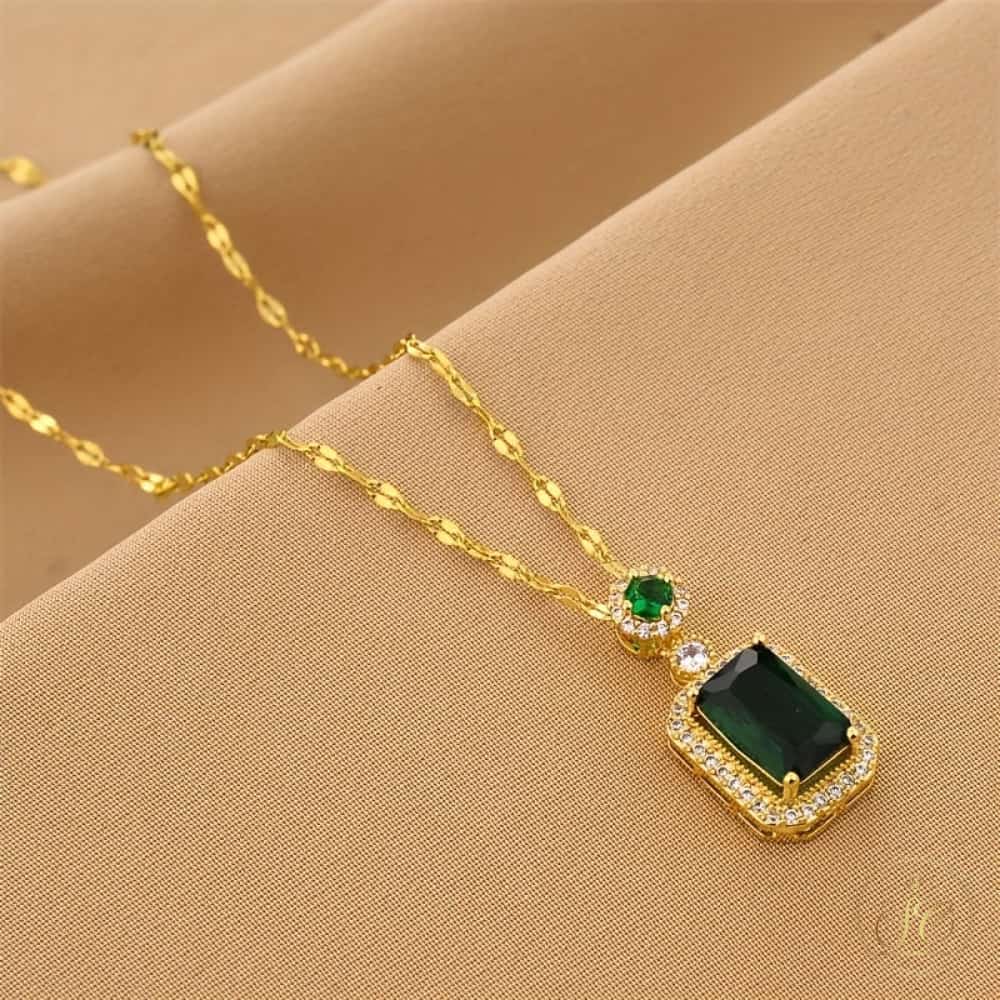 Premium Retro Green Geometric Luxury Niche Design Collarbone Necklace - SeoulChic.store