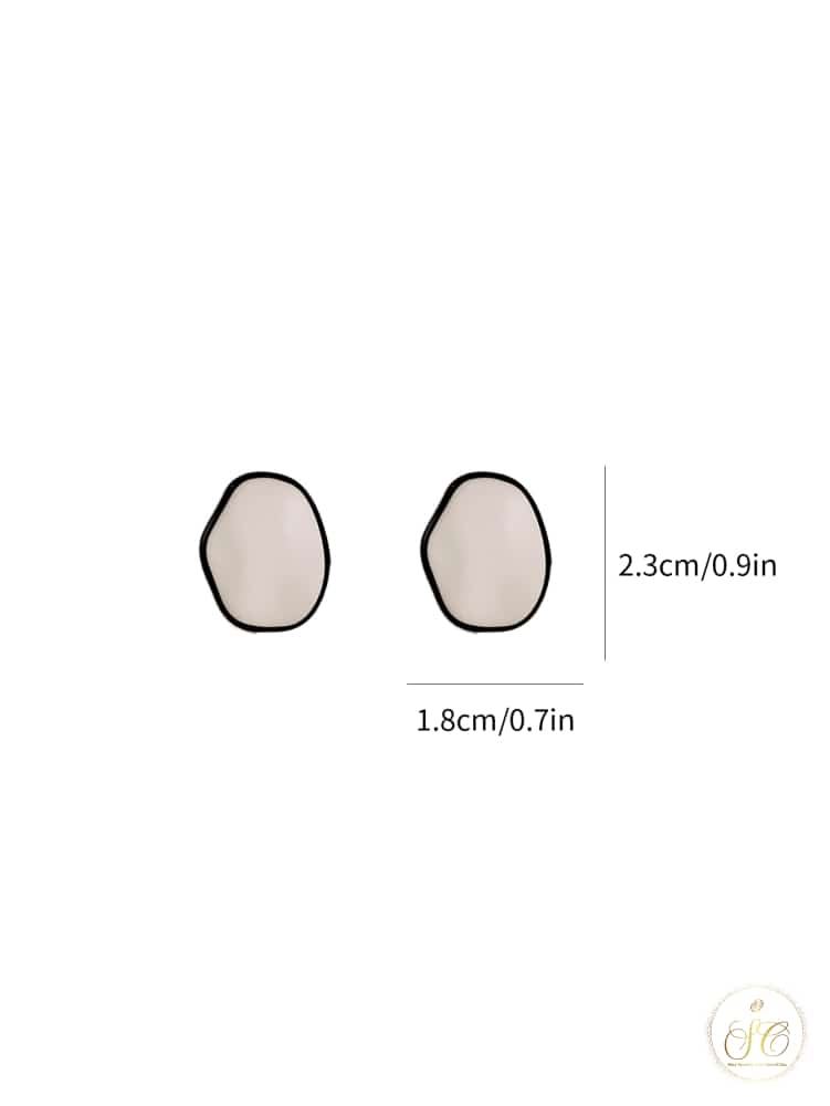 Chic Stylish Black And White Asymmetrical Round Earrings - SeoulChic.store