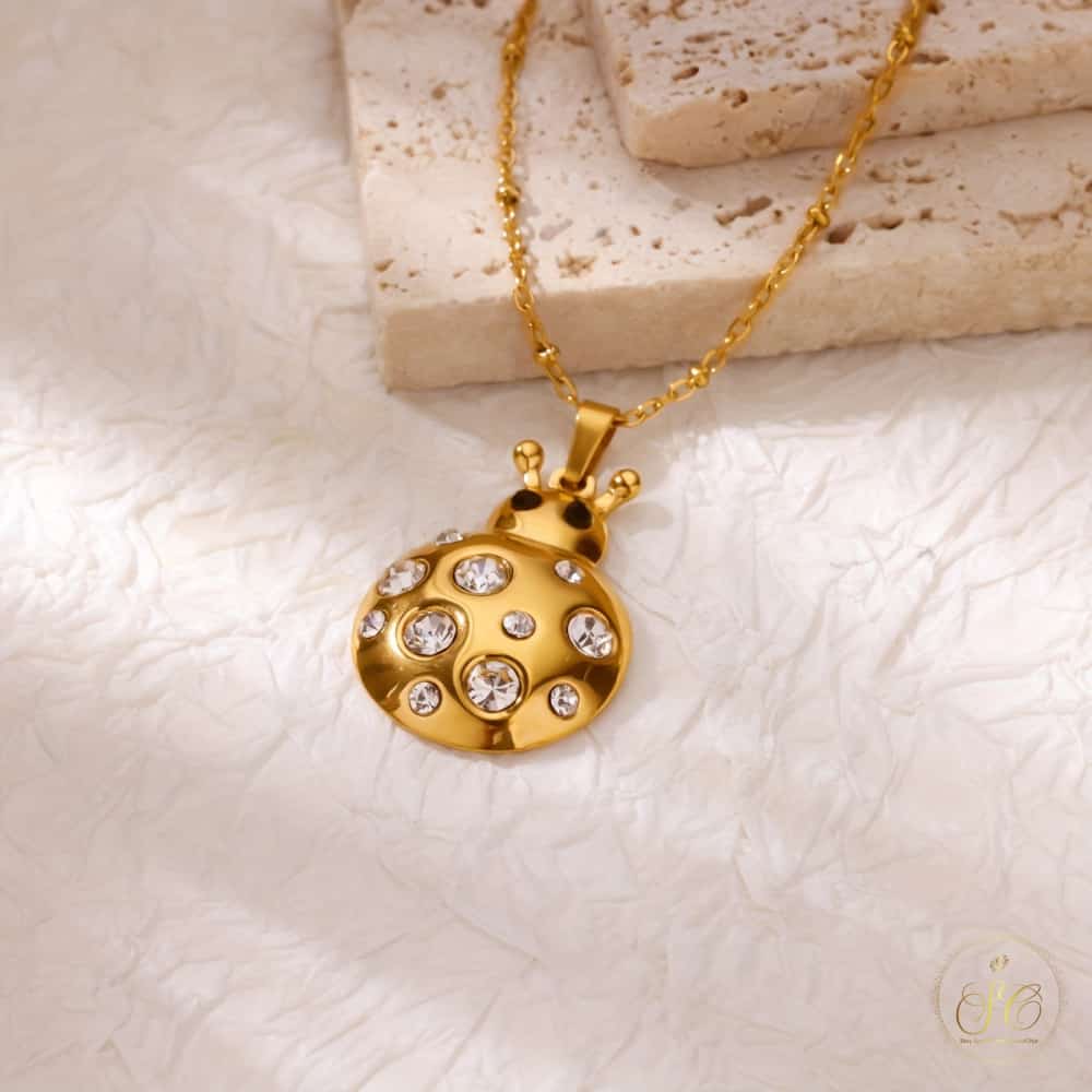 Luxury Vintage Golden Stainless Steel Beetle Necklace - SeoulChic.store