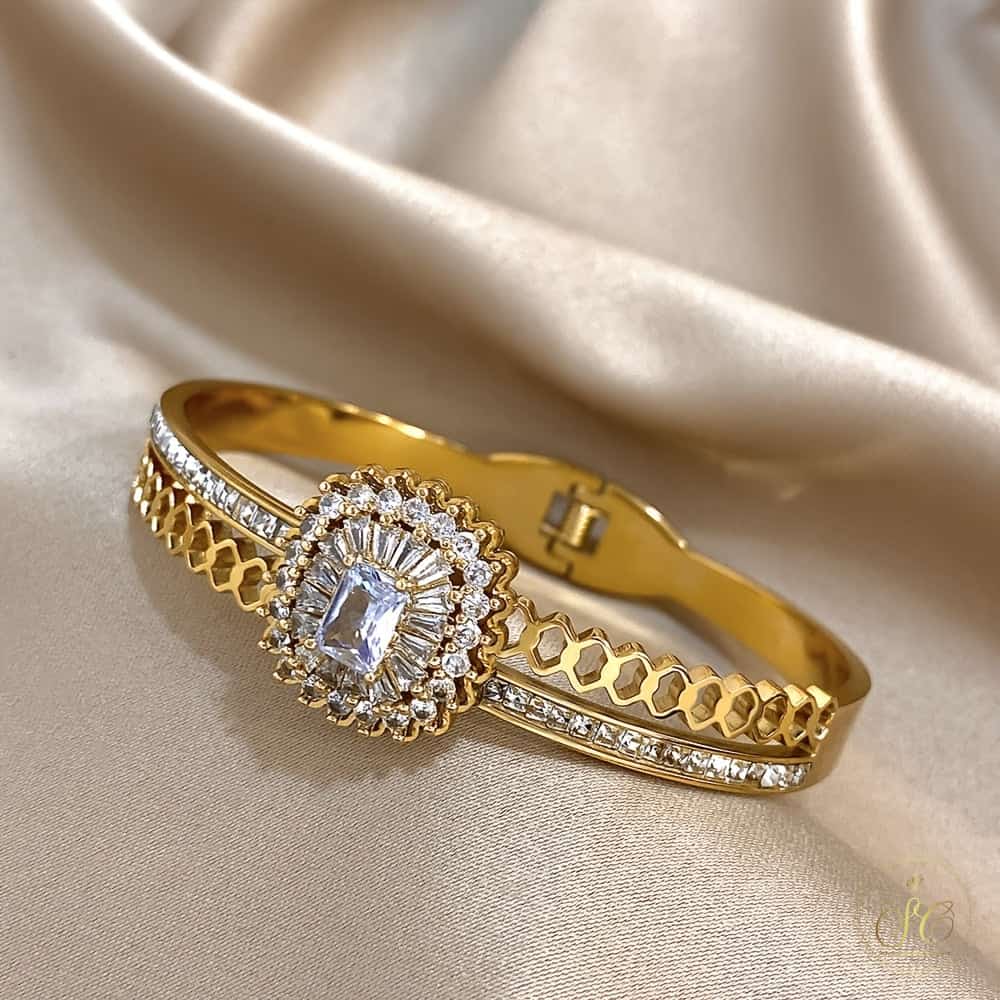 Timeless Vintage Stainless Steel Sparkling Rhinestone Small Square Bracelet - SeoulChic.store
