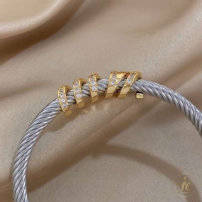 Signature Vintage Style Adjustable Alloy Bracelet - SeoulChic.store